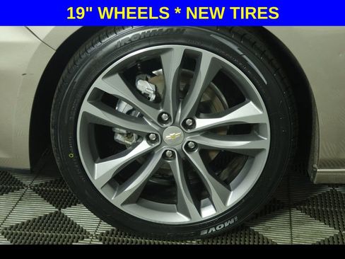 Used 2024 Chevrolet Malibu LT image 4