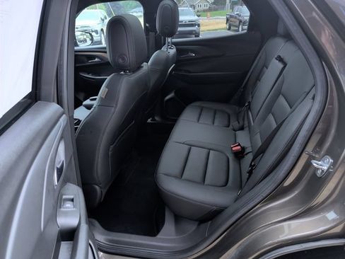 Used 2022 Chevrolet TrailBlazer ACTIV w/ Sun and Liftgate Package FWD image 24