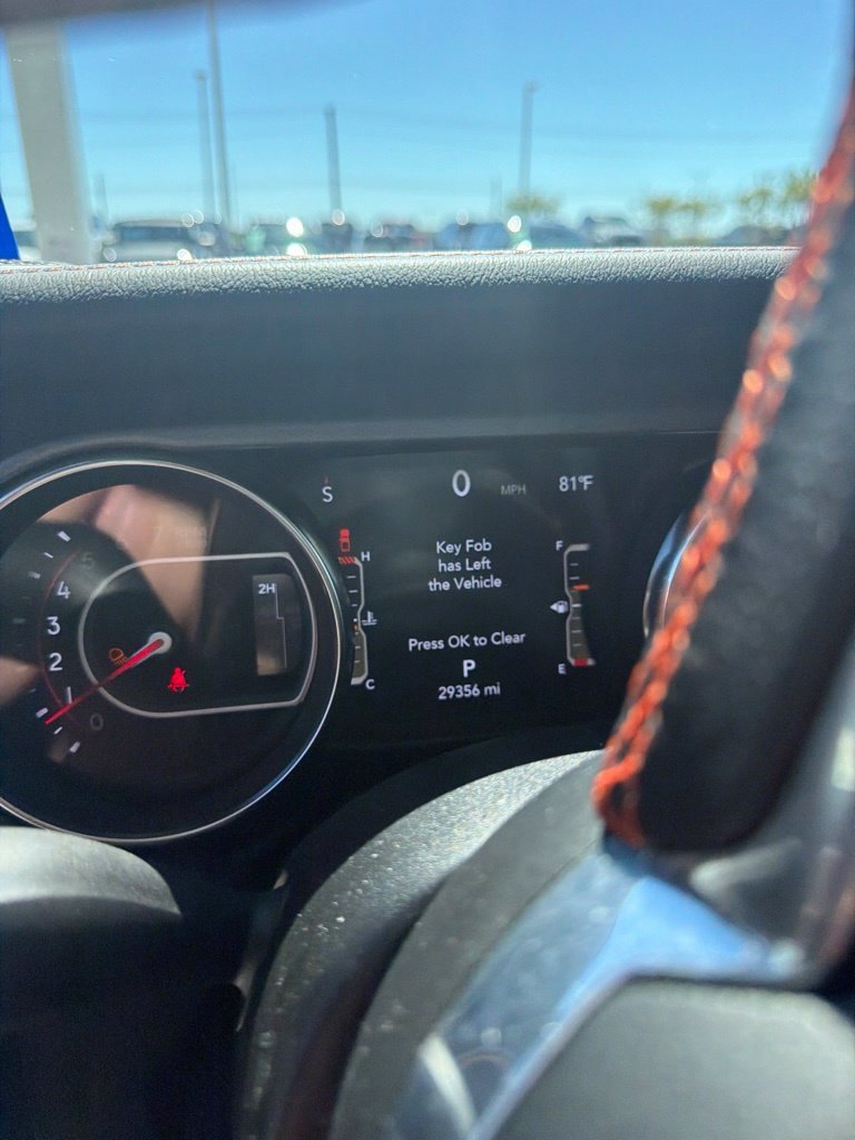 Used 2022 Jeep Gladiator Mojave w/ LED Lighting Group AWD/4WD image 11