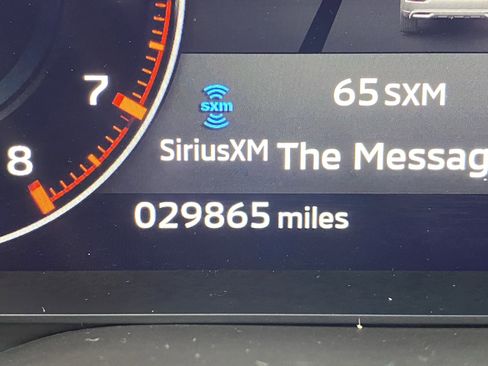 Used 2023 Mitsubishi Outlander SEL image 9