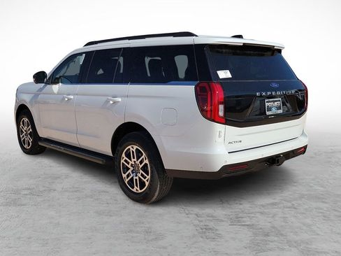 New 2025 Ford Expedition Active image 7
