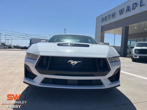 New 2025 Ford Mustang GT Premium image 9