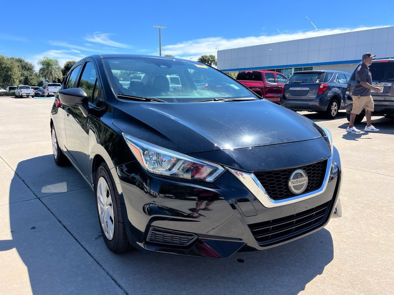 Used 2021 Nissan Versa S FWD image 10