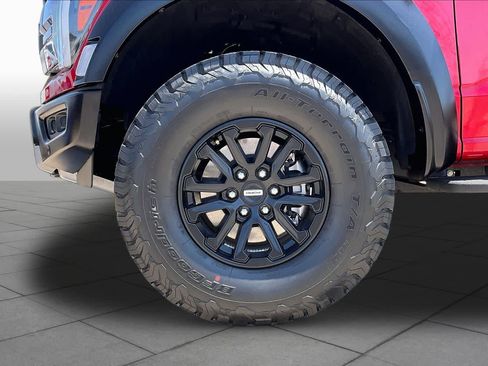Used 2025 Ford F150 Raptor AWD/4WD image 11