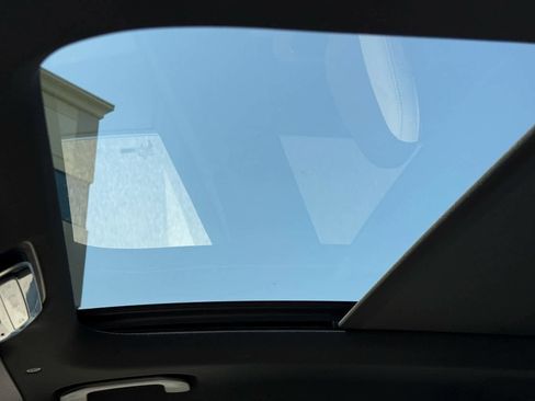 Used 2026 Mercedes-Benz GLC 350e 4MATIC image 30