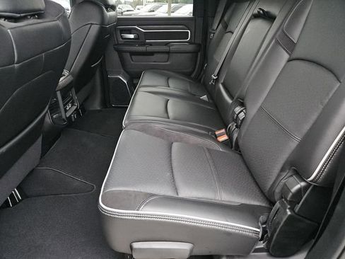 Used 2026 RAM 2500 Laramie w/ Night Edition image 32