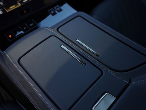 New 2026 INFINITI QX80 Autograph image 16