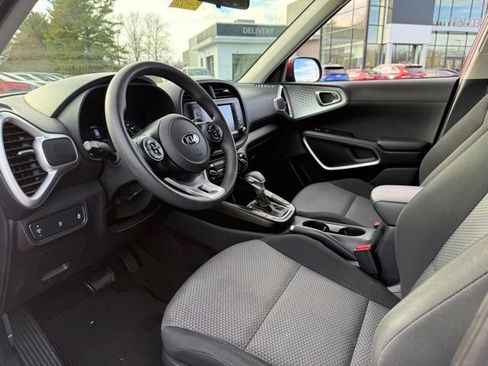 Certified 2020 Kia Soul LX image 7