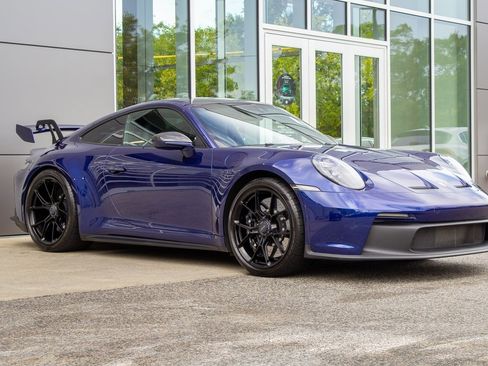 Used 2022 Porsche 911 GT3 image 3