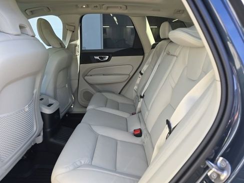 New 2026 Volvo XC60 T8 Ultra w/ Protection Package Premier AWD/4WD image 19
