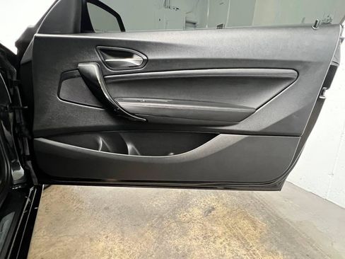 Used 2017 BMW 230i Coupe RWD image 10