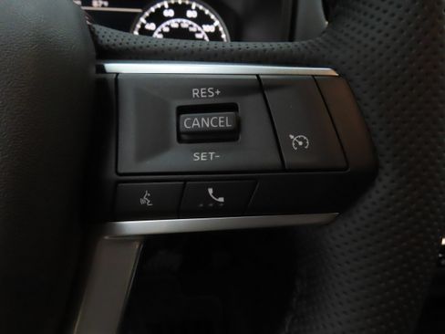 New 2026 Mitsubishi Outlander LE FWD image 14