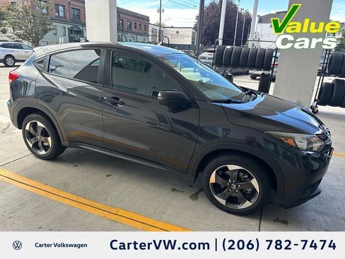 Used 2018 Honda HR-V EX image 1