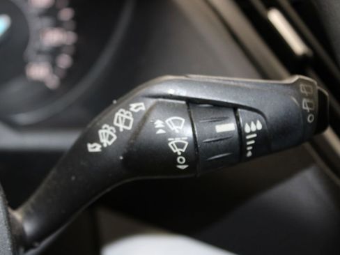 Used 2018 Ford Escape SE FWD image 35
