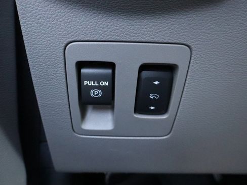 Used 2019 Ford F150 XLT w/ Equipment Group 302A Luxury image 17