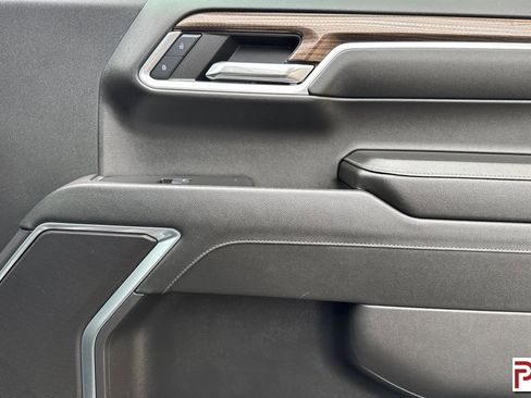 Used 2024 Chevrolet Silverado 1500 RST w/ LPO, Dark Essentials Package image 18