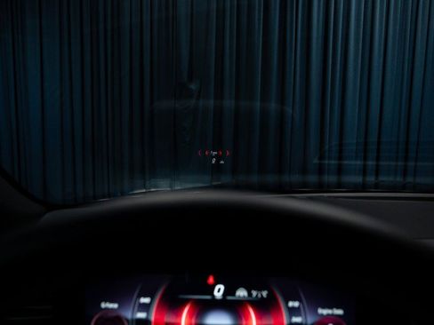 New 2026 Mercedes-Benz GLS 580 4MATIC image 18