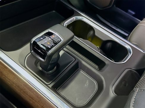 New 2025 Chevrolet Silverado 1500 High Country w/ Midnight Edition image 18