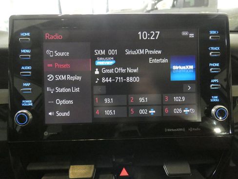 Used 2022 Toyota Camry XSE image 11