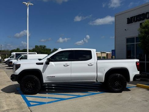 Used 2023 GMC Sierra 1500 AT4X AWD/4WD image 3