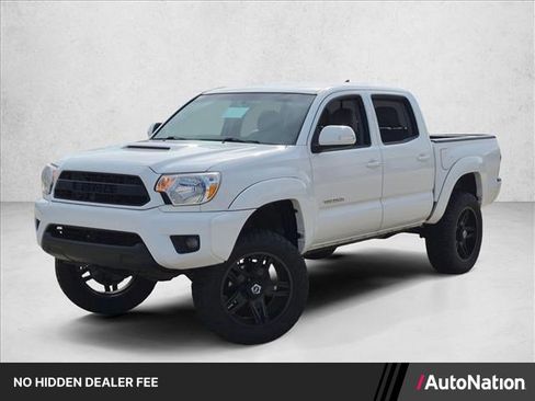 Used 2014 Toyota Tacoma PreRunner w/ TRD Sport Package RWD image 1