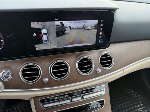 Used 2022 Mercedes-Benz E 350 E 350 image 17