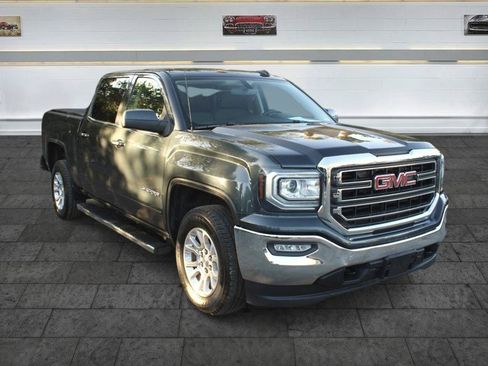 Used 2018 GMC Sierra 1500 SLE w/ SLE Value Package AWD/4WD image 1