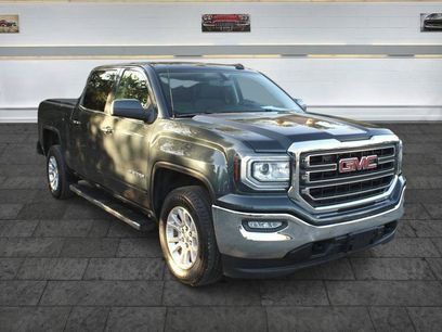 Used 2018 GMC Sierra 1500 SLE w/ SLE Value Package