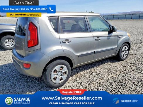 Used 2013 Kia Soul FWD image 4