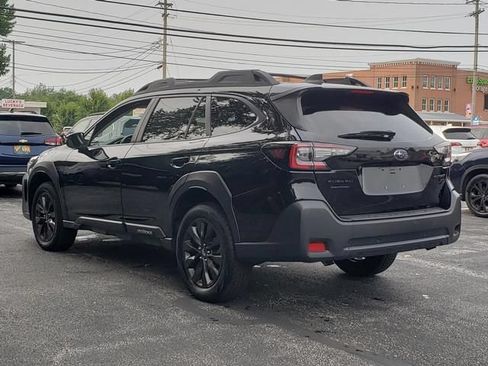 Used 2025 Subaru Outback Onyx Edition XT AWD/4WD image 6