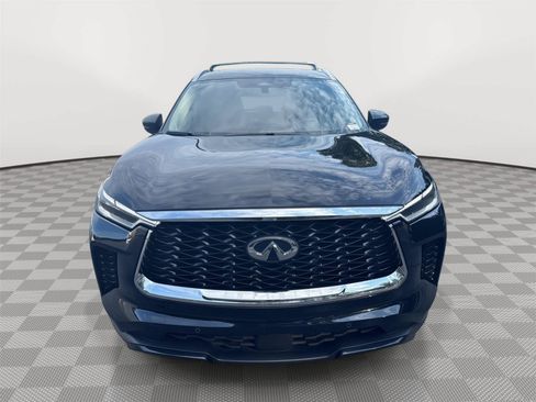 Used 2025 INFINITI QX60 Luxe w/ Lighting Package (N94) FWD image 3