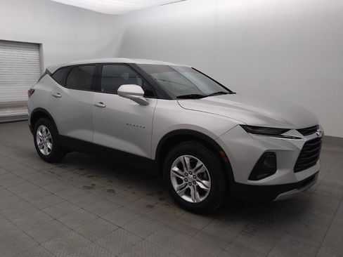 Used 2019 Chevrolet Blazer L FWD image 11