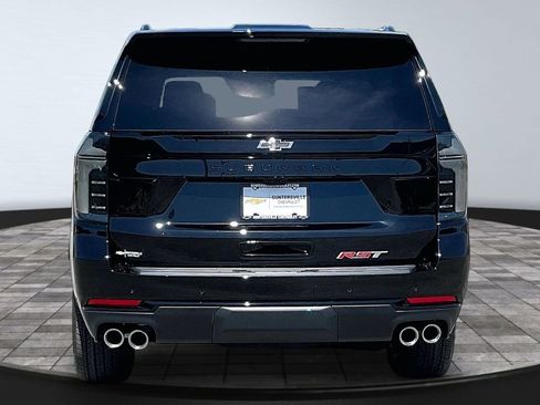 New 2026 Chevrolet Suburban RST w/ Advanced Technology Package AWD/4WD image 4