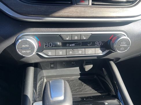 Certified 2024 Nissan Altima 2.5 SL image 55