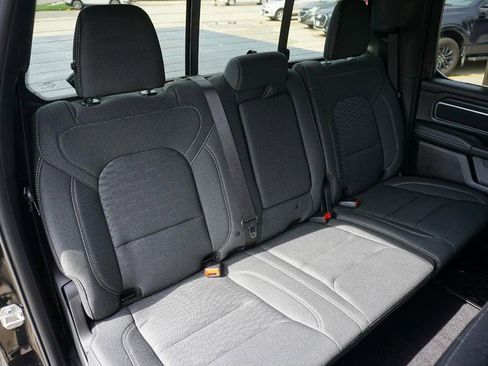 Used 2025 RAM 1500 Big Horn AWD/4WD image 32