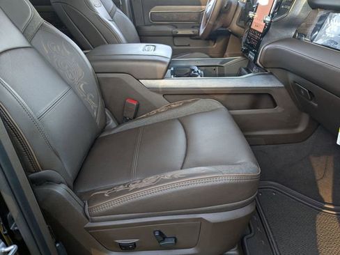 New 2026 RAM 2500 Limited AWD/4WD image 33
