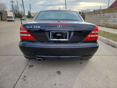 Used 2002 Mercedes-Benz SLK 320 image 9