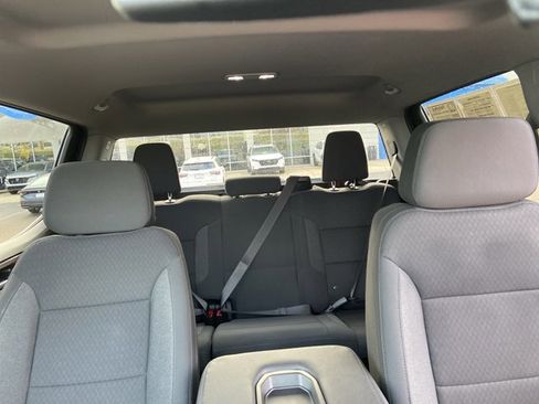 Used 2023 Chevrolet Silverado 1500 LT image 20