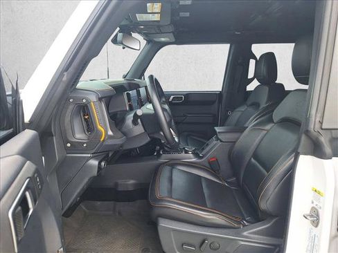 Used 2024 Ford Bronco Badlands AWD/4WD image 10
