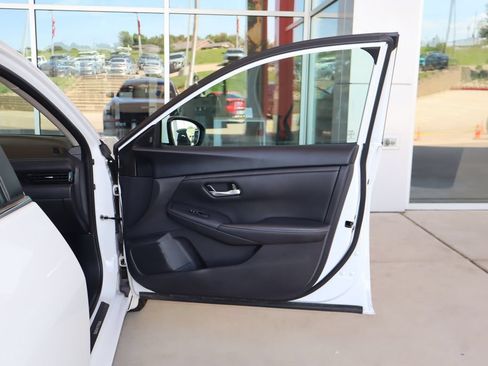 Used 2024 Nissan Sentra SV w/ All-Weather Package FWD image 35