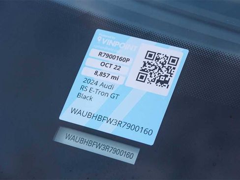 Used 2024 Audi RS e-tron GT w/ Carbon Performance Package image 30