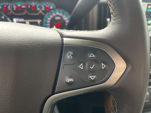 Used 2015 Chevrolet Silverado 1500 LTZ image 30