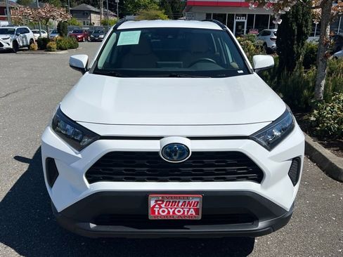Certified 2020 Toyota RAV4 LE w/ Protection Package AWD/4WD image 4