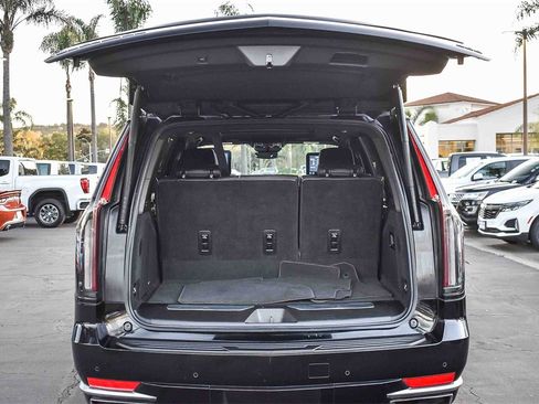Used 2021 Cadillac Escalade Premium Luxury w/ Driver Assist Tech Package image 25