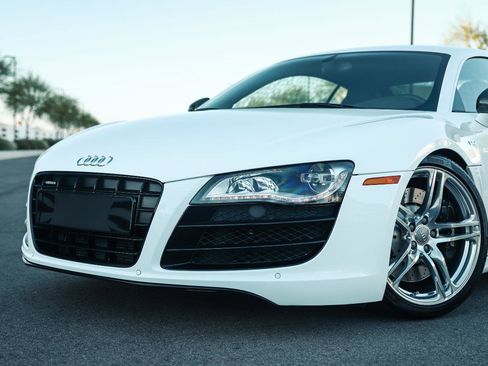 Used 2010 Audi R8 V10 image 35