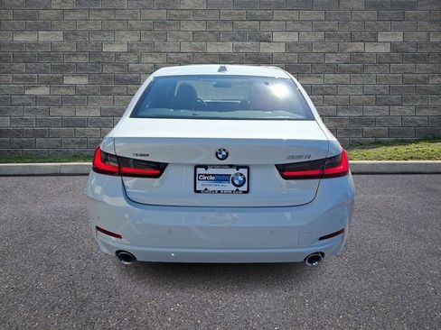 Used 2025 BMW 330i xDrive Sedan w/ Driving Assistance Package AWD/4WD image 5