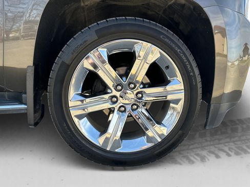 Used 2019 GMC Yukon Denali w/ Open Road Package image 24