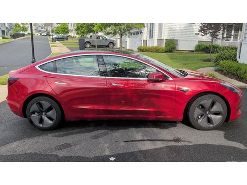 Used 2018 Tesla Model 3 Long Range AWD/4WD image 3