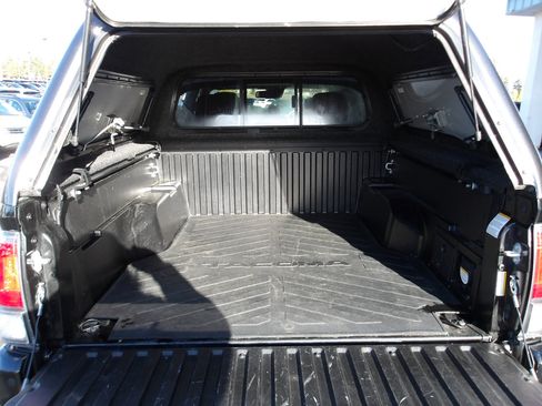 Used 2021 Toyota Tacoma TRD Off-Road image 11