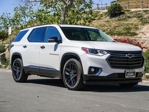 Used 2020 Chevrolet Traverse Premier w/ Redline Edition image 8